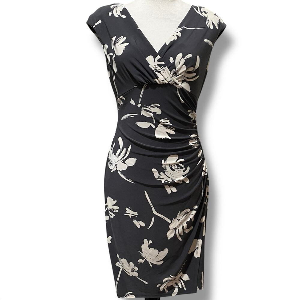Lauren Ralph Lauren Dress Size 4 Sleeveless Grey Stretch Knit with White Floral